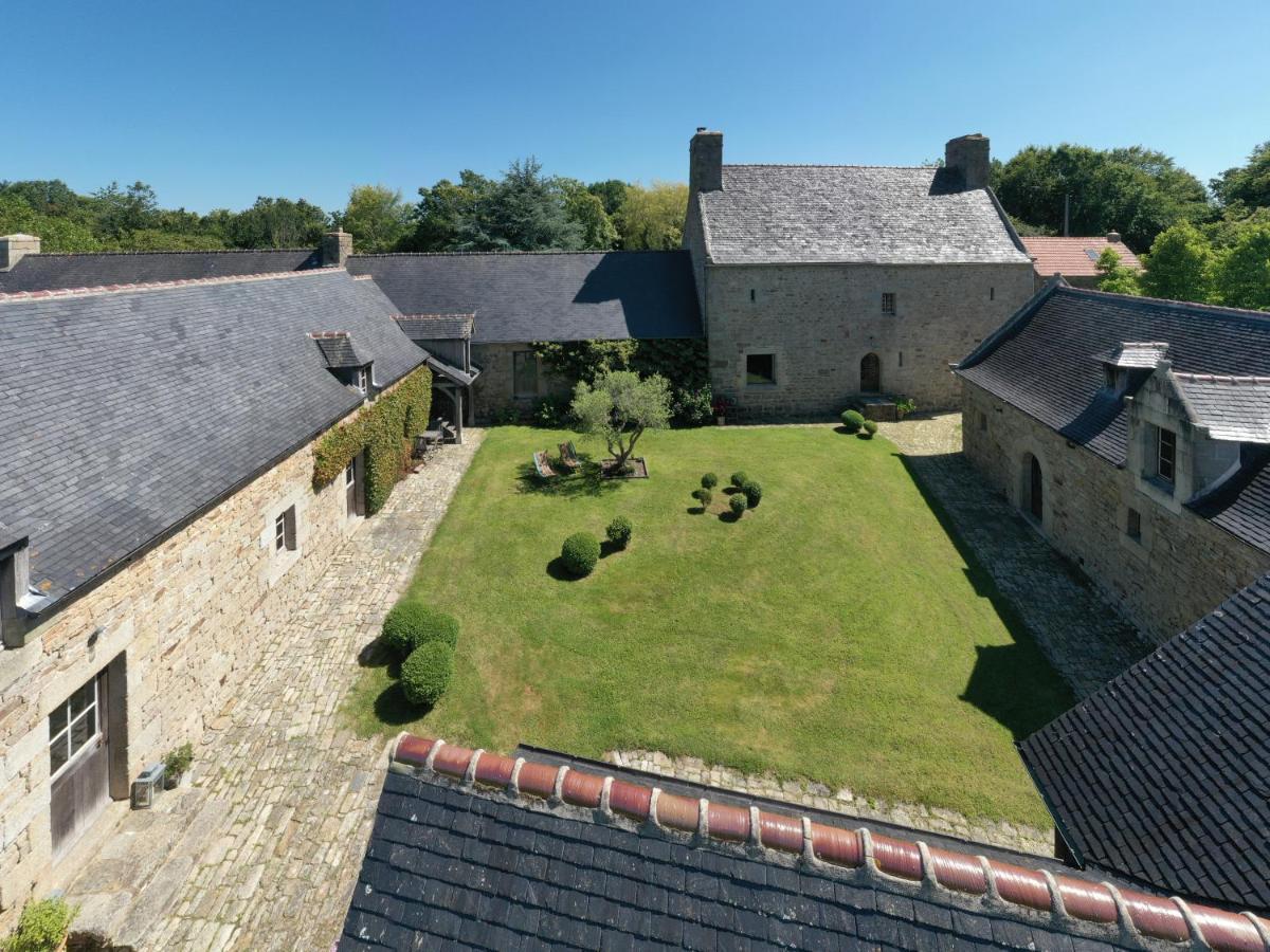 Hotel Manoir De L'Isle Ploumilliau Esterno foto