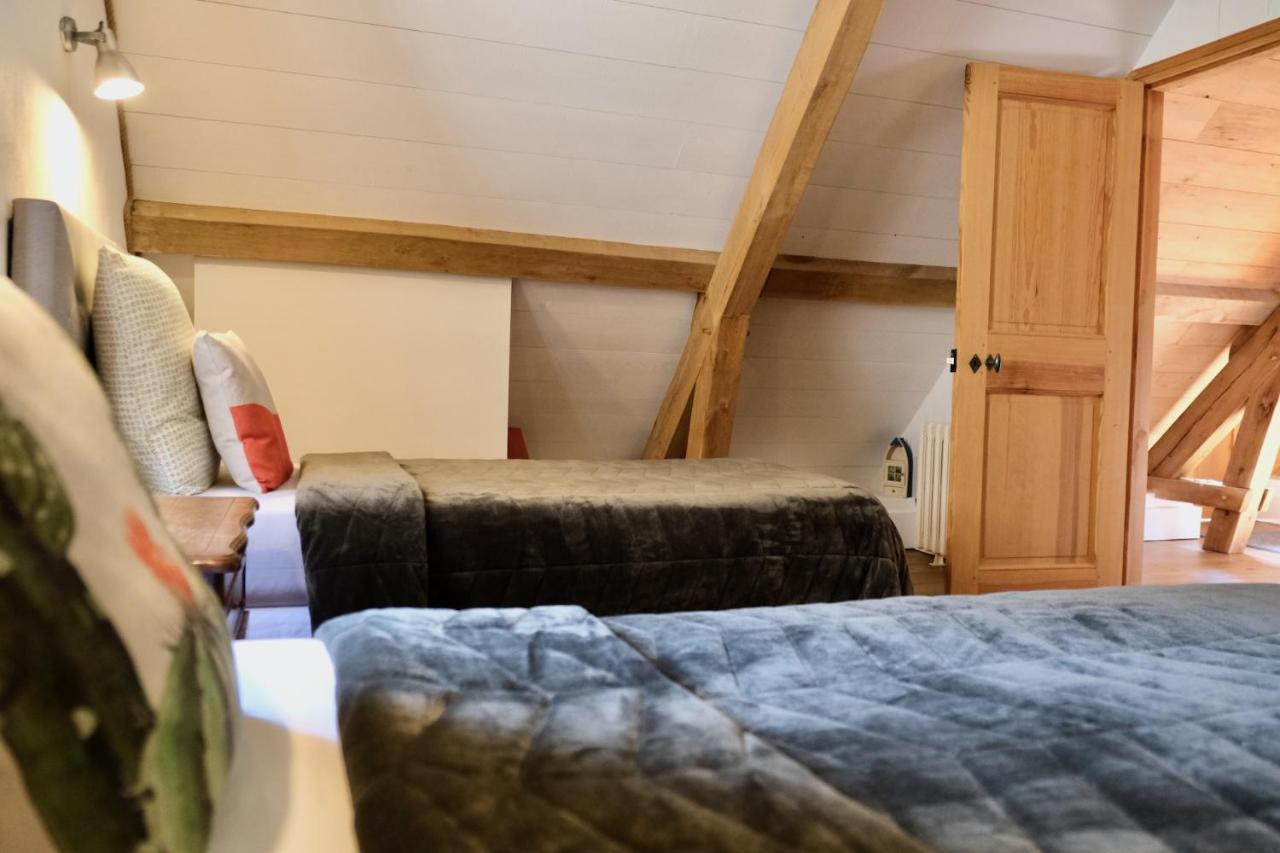 Hotel Manoir De L'Isle Ploumilliau Esterno foto
