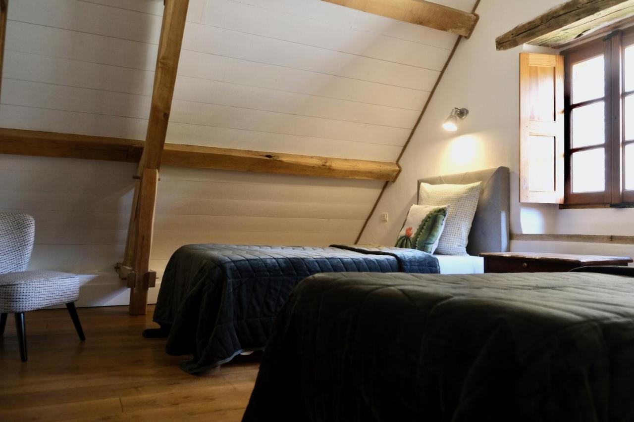 Hotel Manoir De L'Isle Ploumilliau Esterno foto