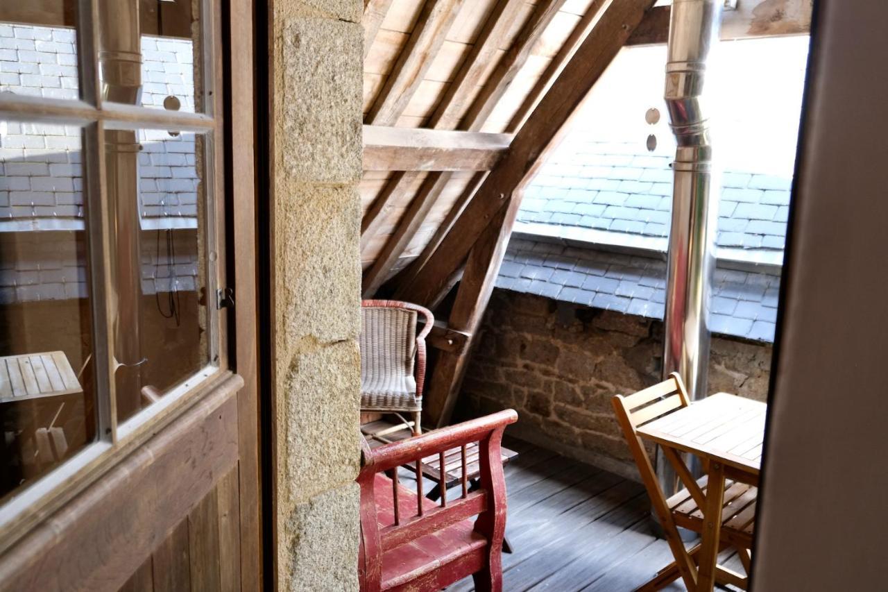 Hotel Manoir De L'Isle Ploumilliau Esterno foto