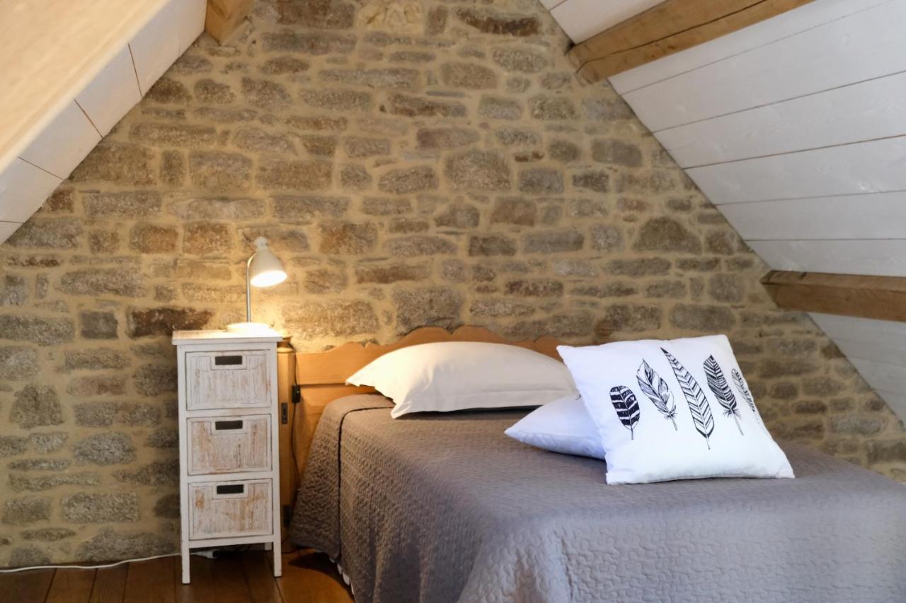 Hotel Manoir De L'Isle Ploumilliau Esterno foto
