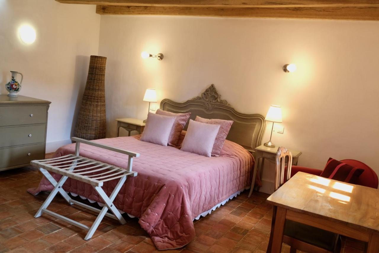 Hotel Manoir De L'Isle Ploumilliau Esterno foto