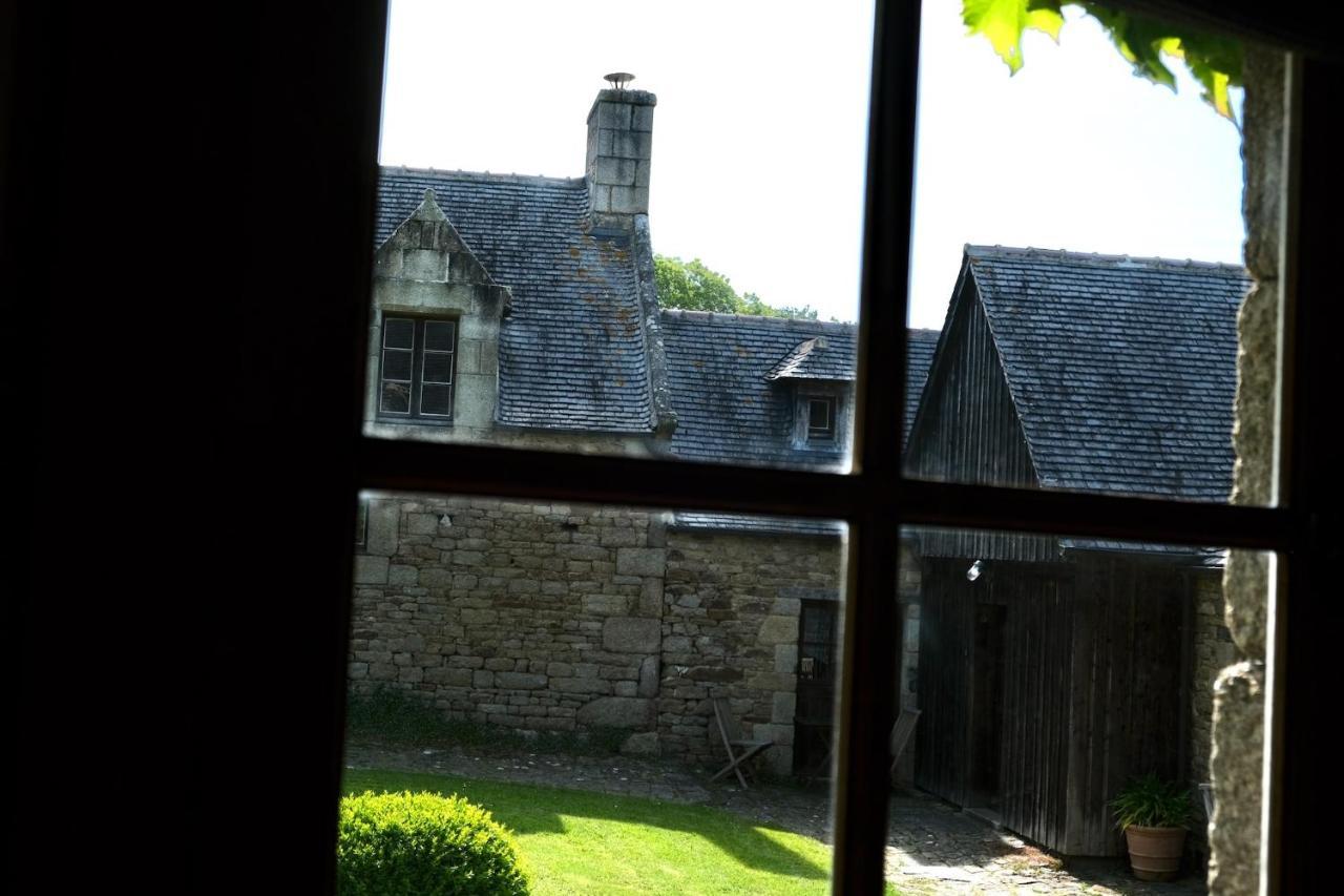 Hotel Manoir De L'Isle Ploumilliau Esterno foto